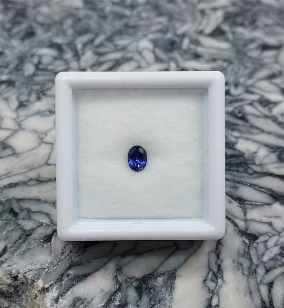 Faceted Benitoite .30 cts., Oval Cut, VVS